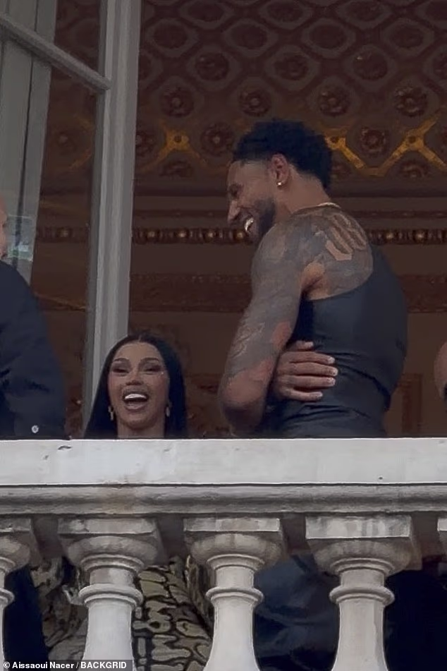 Cardi B si možno našla novú lásku v Meste lásky po tom, čo bola spozorovaná s Madukou Okoye