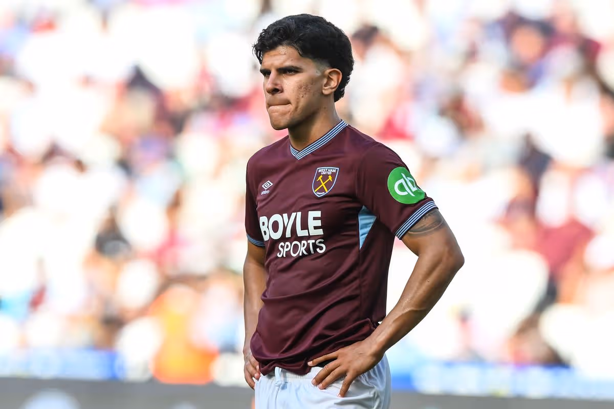 Mateus Fernandes si vyžiadal číslo dresu po prestupe z West Ham United do Tottenhamu Hotspur za 85 miliónov libier.