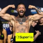 10. júla 2026; Las Vegas, Nevada, USA; Conor McGregor reaguje počas váženia na UFC 329 v T-Mobile Arene. Povinný kredit: Mark J. Rebilas-Imagn Images