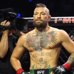 Conor McGregor odchádza v T-Mobile Arene v Las Vegas.