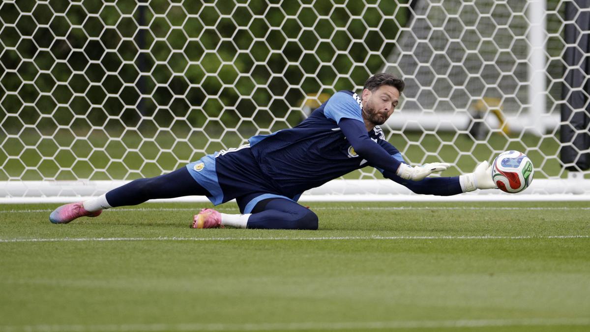 Craig Gordon, najstarší hráč vymenovaný na majstrovstvách sveta vo futbale 2026, odchádza do dôchodku