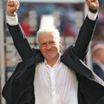 Deschamps si pripisuje kolektívnu silu, keďže Francúzsko postúpilo do tretieho semifinále Svetového pohára za sebou