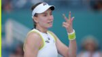 Elena Rybakina možno pociťuje tlak v boji o miesto číslo 1 v rebríčku WTA