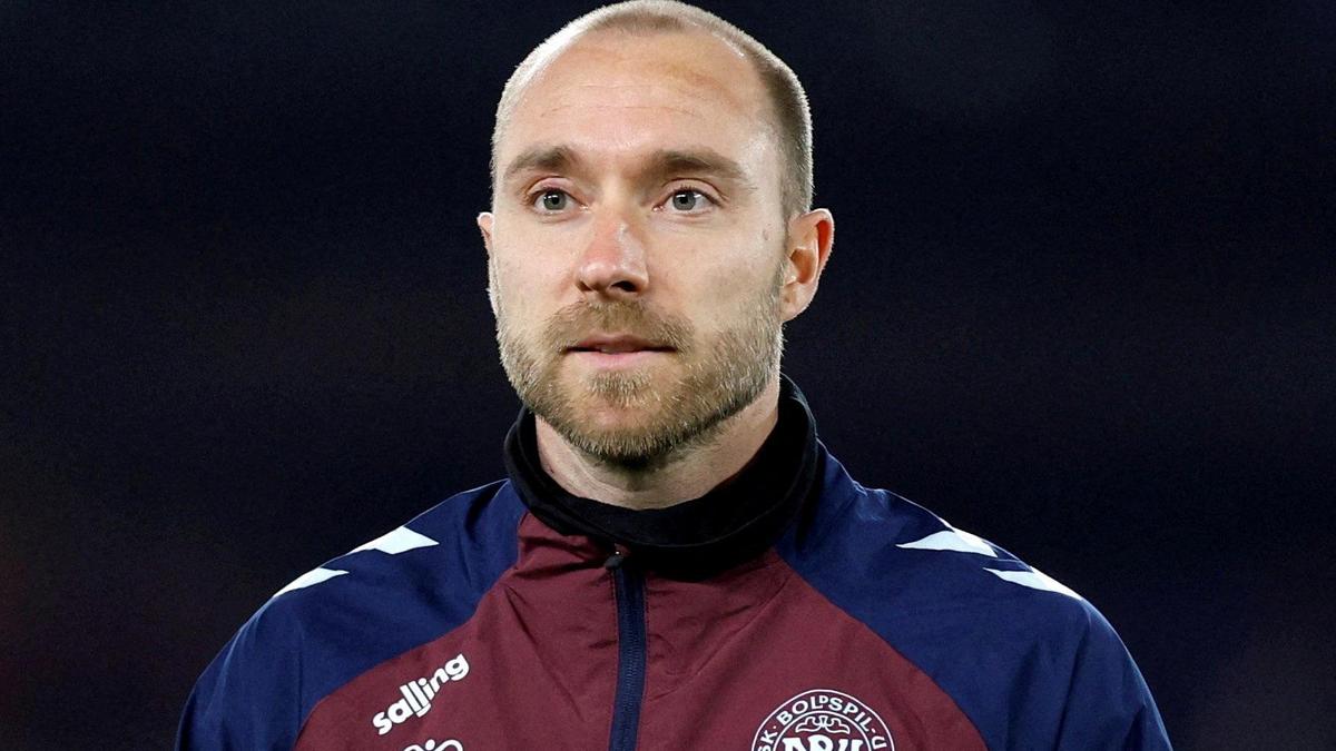 Eriksen podstúpiť individuálnu rehabilitáciu v rodnom Dánsku