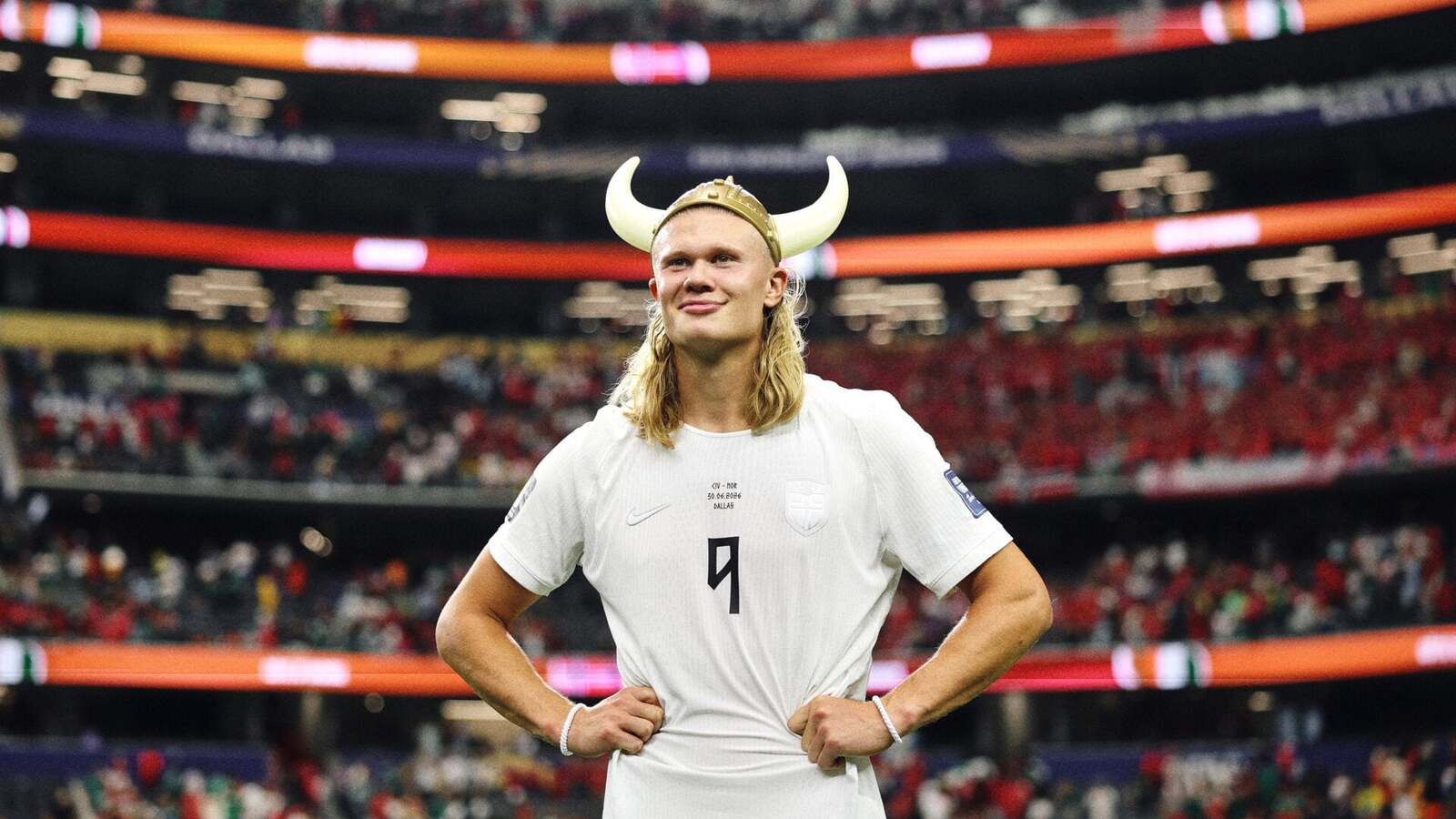 Erling Haaland pripomína Wayneovi Rooneymu jeho „veslovací“ sľub pred štvrťfinálovým súbojom medzi Nórskom a Anglickom