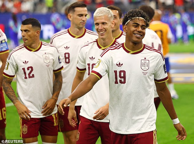 Španielska futbalová legenda Xavi načrtol, čo musia urobiť, aby v nedeľu vyhrali majstrovstvá sveta
