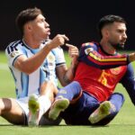 FIFA porušila vlastné pravidlá vo finále majstrovstiev sveta, keďže Španielsko a Argentína potrestali | Futbal | Šport