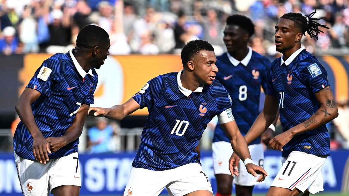 Fluidný futbal: Francúzske útočné kvarteto bez kríženia