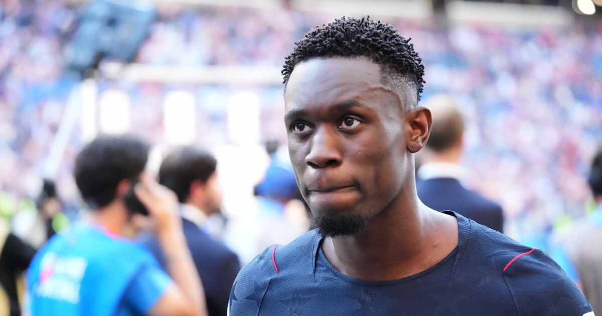 Folarin Balogun: Kontroverzia o červenú kartu "nepomohla" USA na majstrovstvách sveta