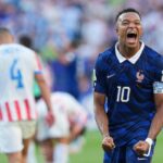 Majstrovstvá sveta Kylian Mbappe Francúzsko vs Paraguaj