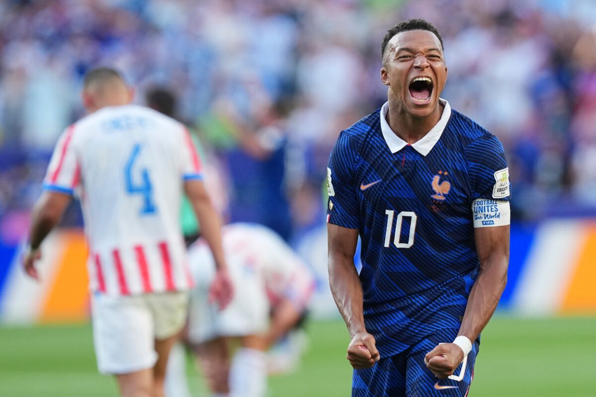 Majstrovstvá sveta Kylian Mbappe Francúzsko vs Paraguaj