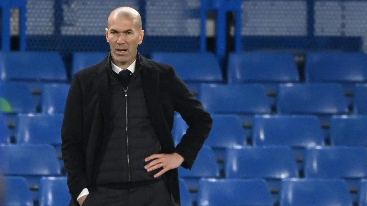 Francúzsko predstaví nového trénera 28. júla, Zidane sa chystá prevziať po Deschampsovi