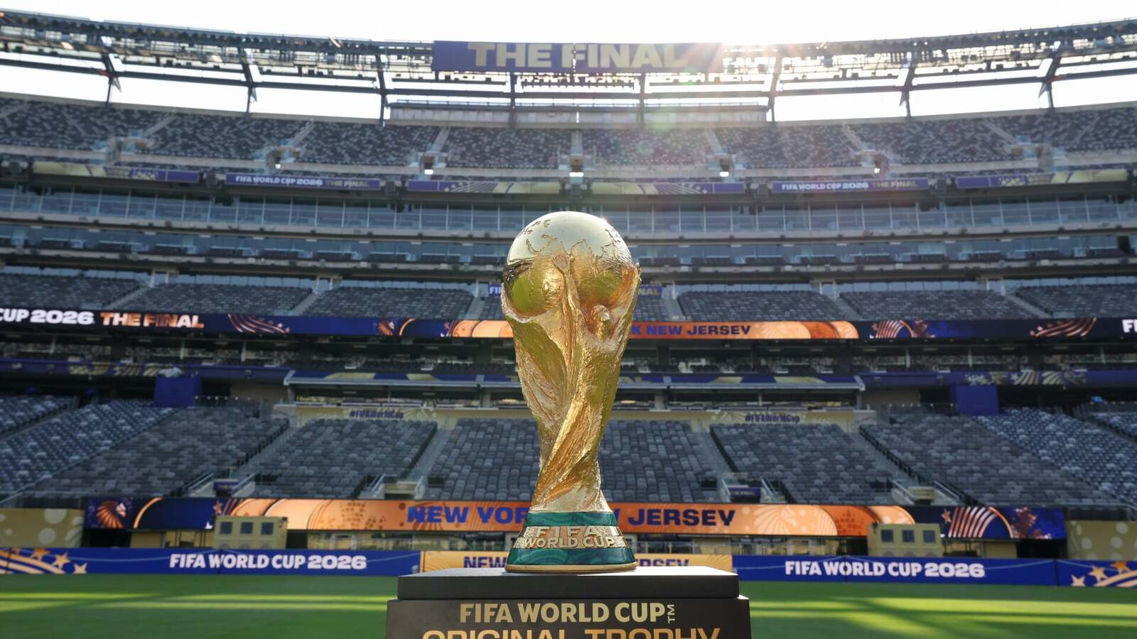 Futbaloví fanúšikovia vydali varovanie pred „chybami systému FIFA“ vo finále majstrovstiev sveta