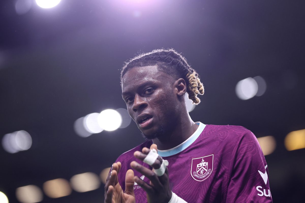 Galatasaray je blízko k podpisu Lesley Ugochukwu z Burnley