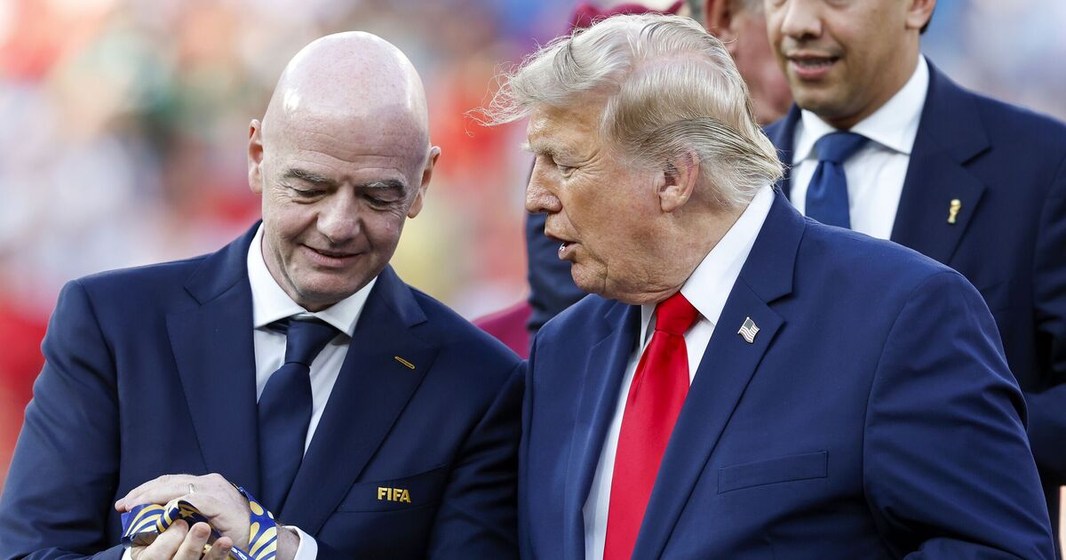 Gianni Infantino "záruka" Donalda Trumpa ako šéfa FIFA vyzval na rezignáciu | Futbal | Šport
