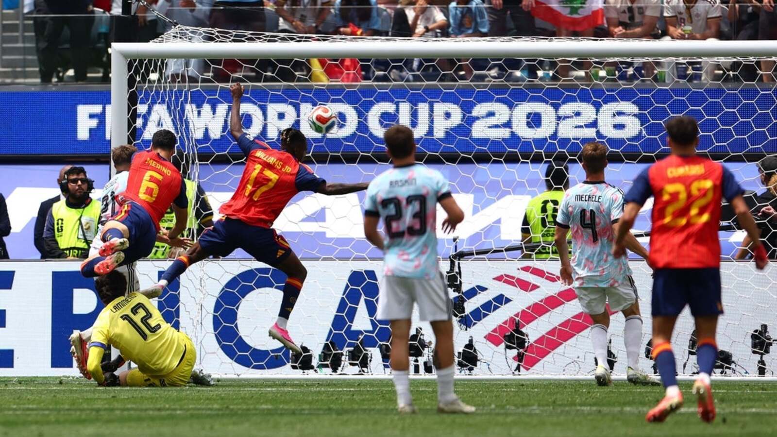 Gól Mikela Merina posúva Španielsko cez Belgicko do semifinále proti Francúzsku