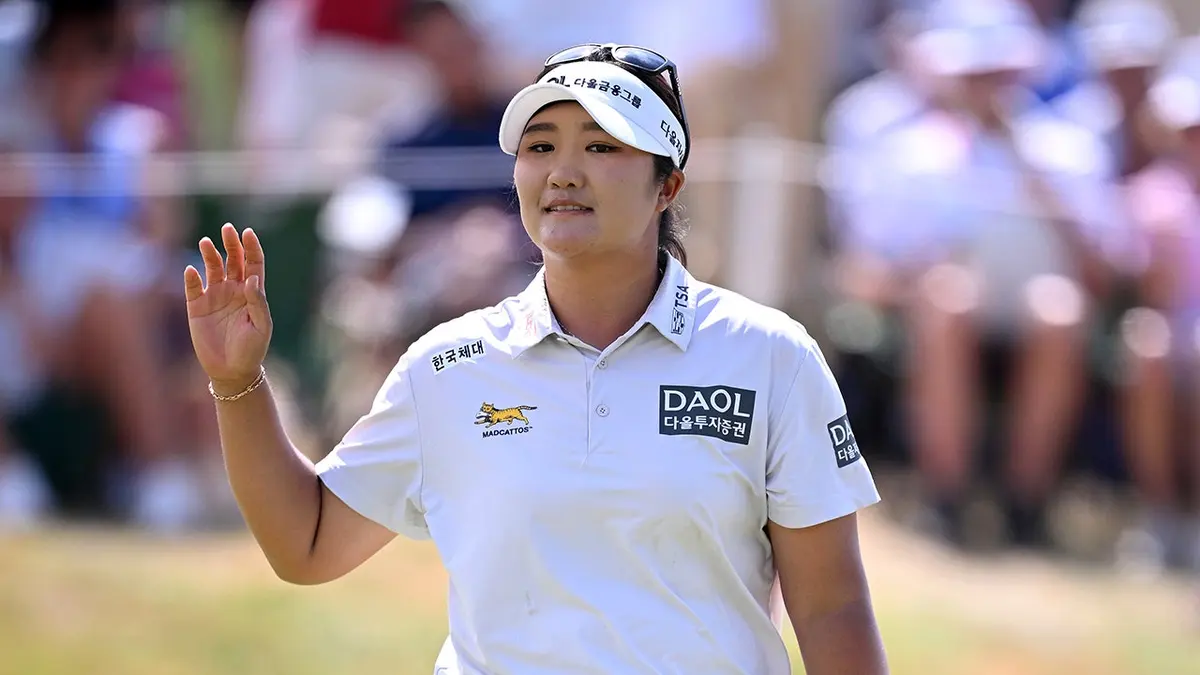 Haeran Ryu reaguje na 18. greene v Evian Resort Golf Club.