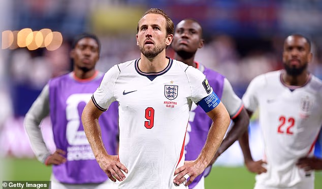 Kapitán Anglicka Harry Kane viedol svoj tím na majstrovstvách sveta, keď strelil šesť gólov