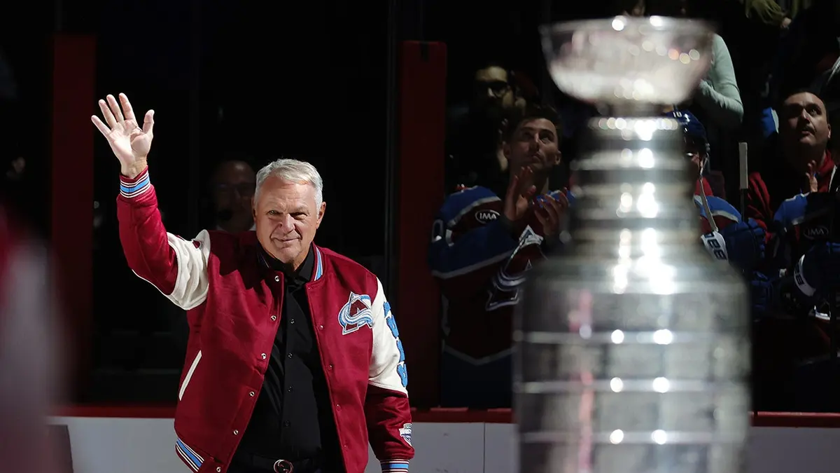 Claude Lemieux uznal dav počas zápasu Colorada Avalanche