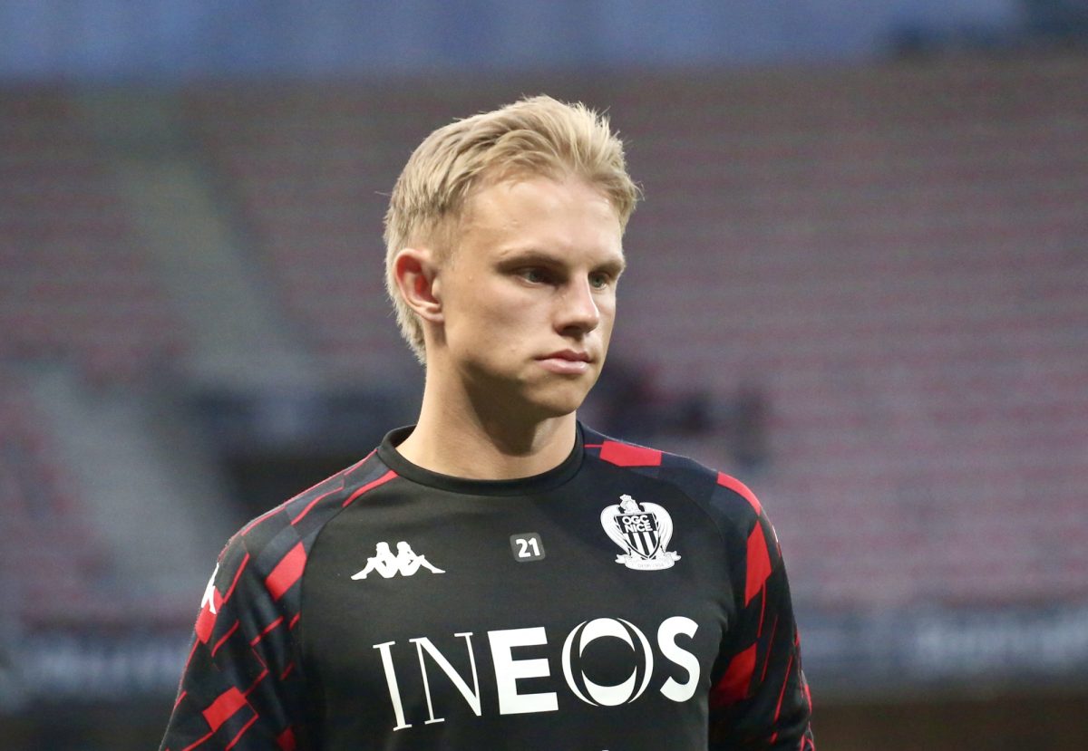 Isak Jansson z OGC Nice sa spojil s krokom EFL Championship