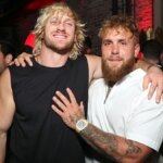 Logan Paul a Jake Paul sa zúčastňujú udalosti v New Yorku.