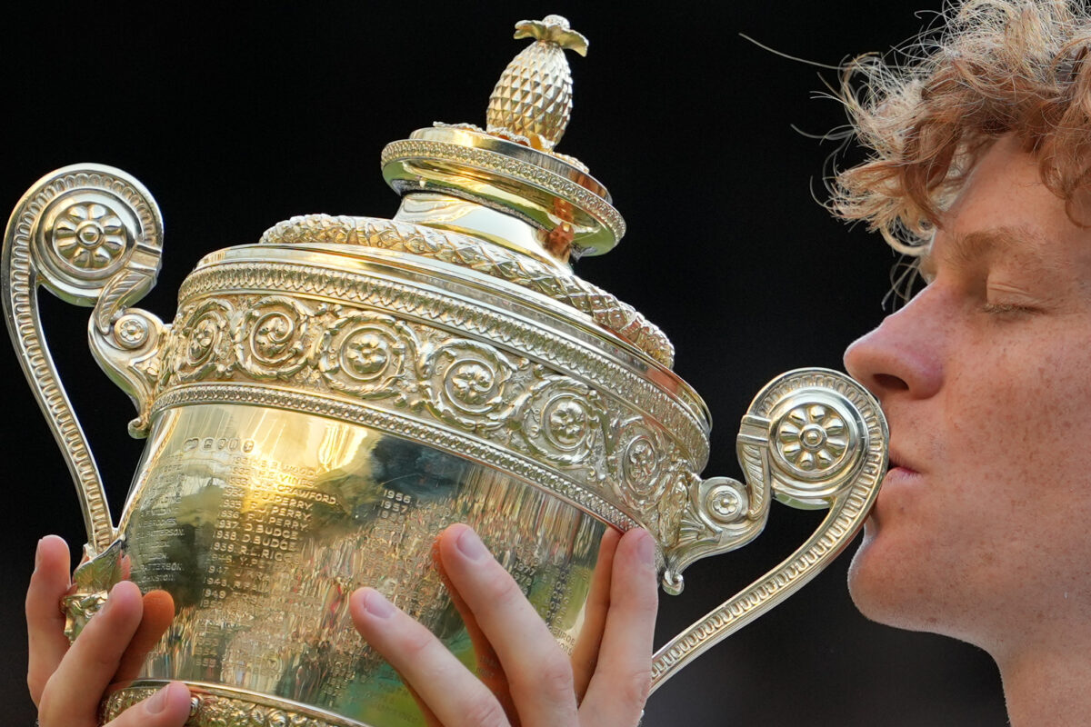 Jannik Sinner vo finále vyhral Wimbledon 2026 proti Alexandrovi Zverevovi