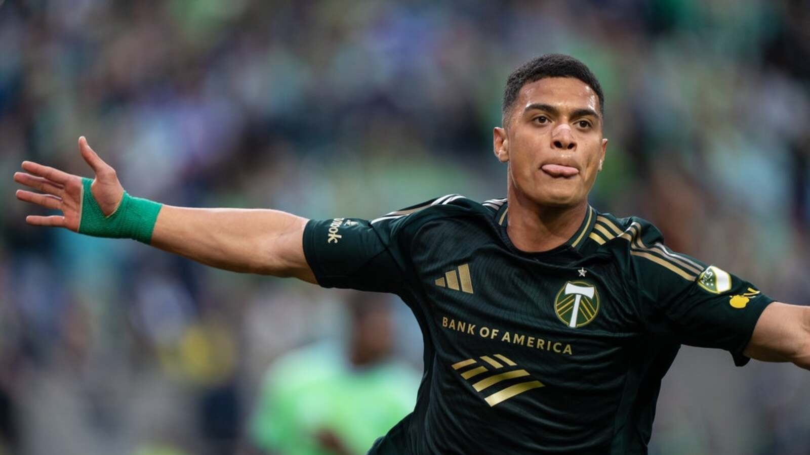 Kevin Kelsy (svorka) Drevá premohli Sounders