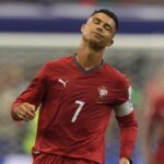 Koľko dotykov mal Ronaldo v prvom polčase počas zápasu osemfinále medzi Portugalskom a Španielskom na majstrovstvách sveta vo futbale?