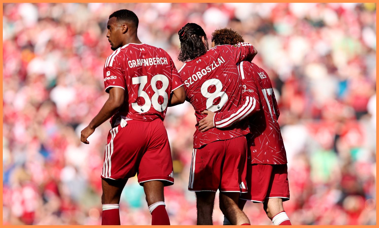 Curtis Jones s Liverpoolom v minulej sezóne