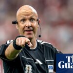 "Kontrola je neustála": rozhodca Anthony Taylor odchádza z futbalu | rozhodcovia