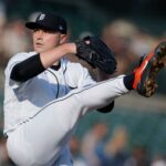 Tarik Skubal z tímu Detroit Tigers nastúpi proti Athletics 7. júla v Detroite.