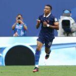 Kylian Mbappé odhaľuje vieru Lionela Messiho na Zlatú kopačku po prekonaní rekordu barcelonskej legendy