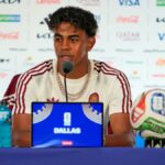 Lamine Yamal hovorí, že futbal sa musí zjednotiť, keď sa Španielsko pripravuje na semifinále vo Francúzsku