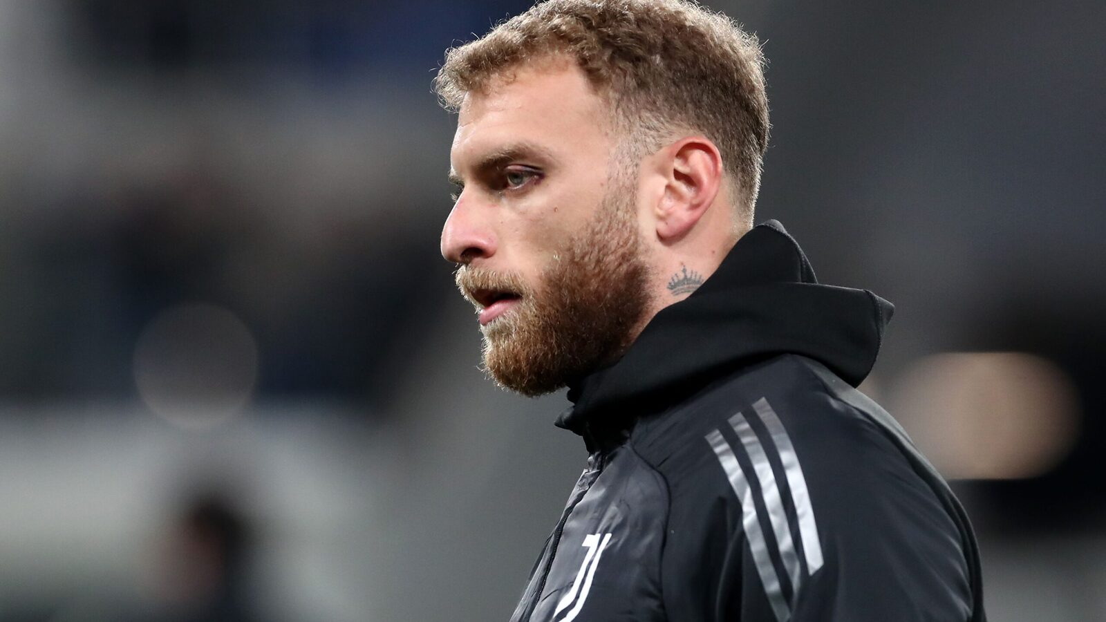 Leeds United spojený s 28-ročným brankárom Serie A: Správna voľba pre Farkeho?