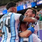 Lionel Messi dostal po svetovom šampionáte „obľúbeného rozhodcu“ v zápase Anglicko proti Argentíne | Futbal | Šport