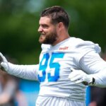 Defenzíva Detroit Lions Pat O'Connor (95) trénuje počas OTA v Meijer Performance Center v Allen Parku v piatok 30. mája 2025.