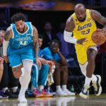 Listy: Zmiešané pocity z odchodu LeBrona Jamesa z Lakers