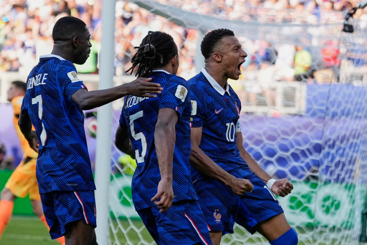 Majstrovstvá sveta Kylian Mbappe Francúzsko vs Paraguaj