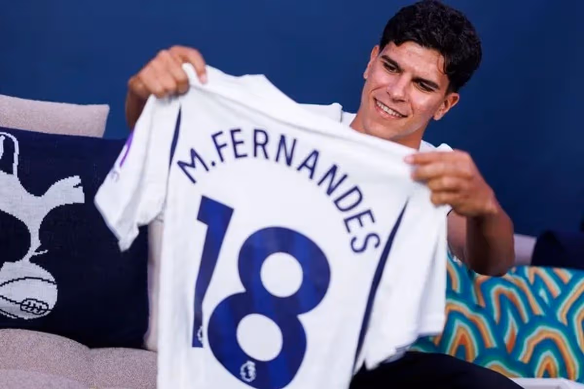 Mateusa Fernandesa predali pri jeho prestupe do Tottenhamu veľké plány Roberta De Zerbiho s klubom
