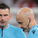 Michael Oliver a Anthony Taylor majú zakázané rozhodovať tímy Svetového pohára | Futbal | Šport