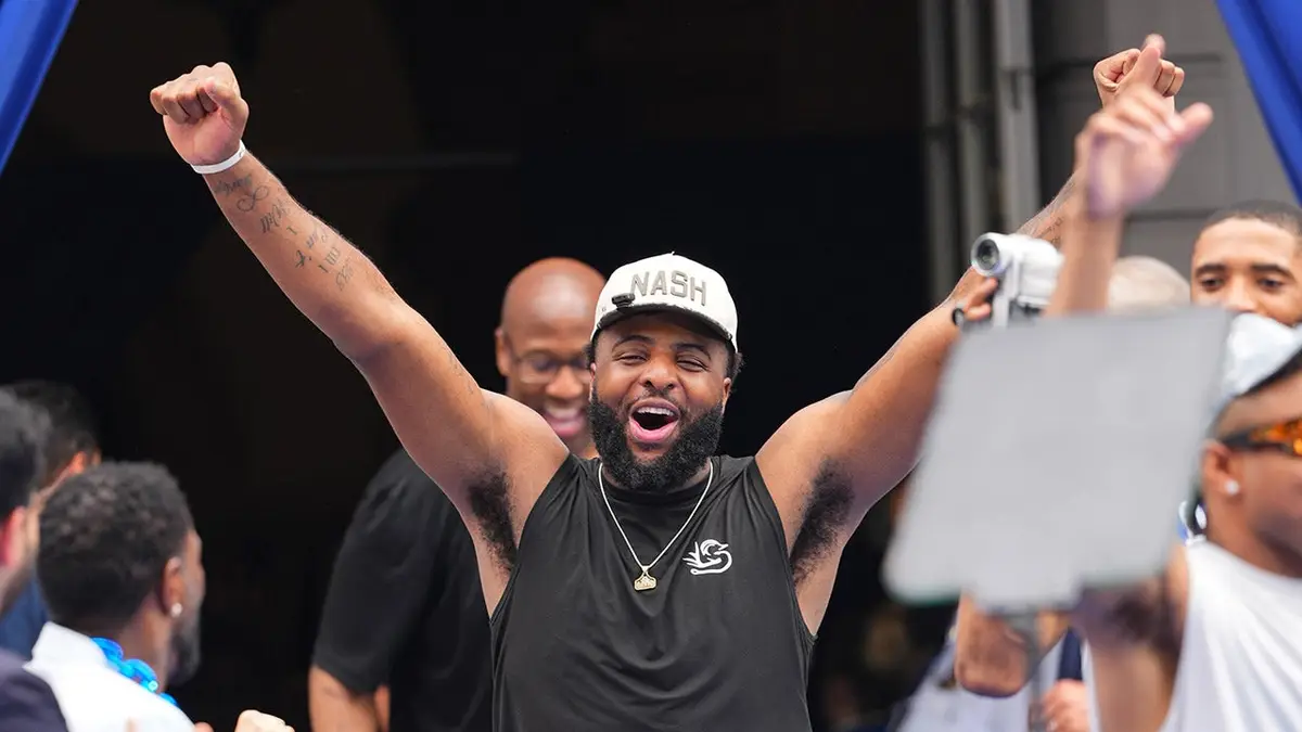 Mitchell Robinson na radnici