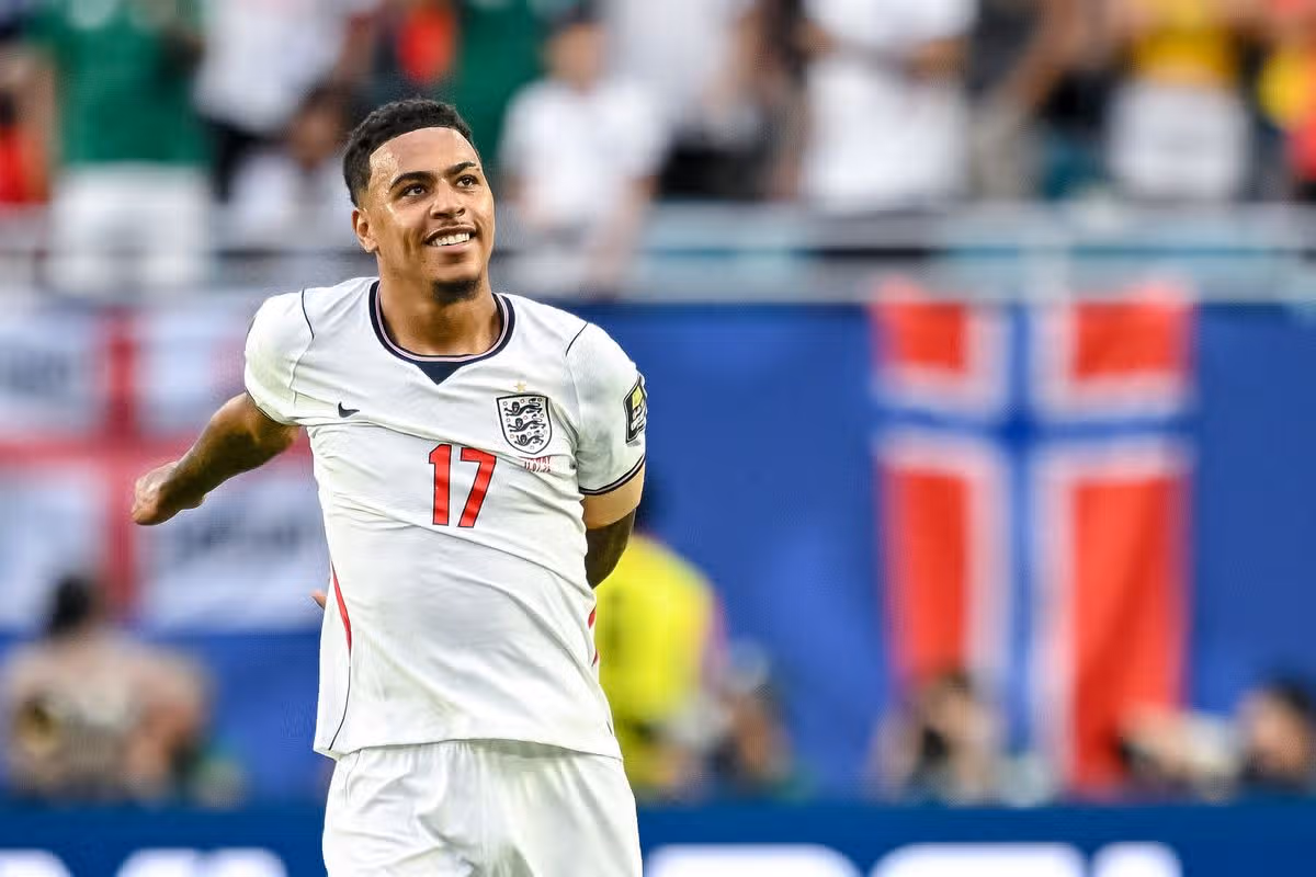 Morgan Rogers bol spájaný s prestupom do Arsenalu toto leto
