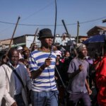 Napätá patová situácia na proteste proti migrantom v juhoafrickom meste | Protesty