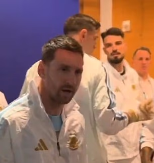 Messi povedal svojim hráčom, aby si oddýchli a zabudli na všetko