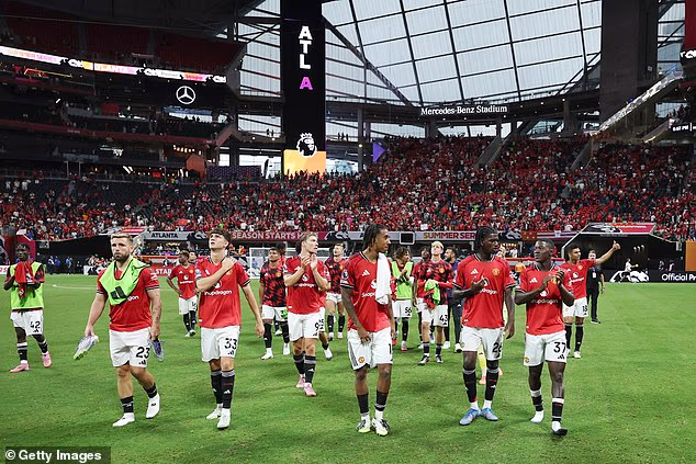 Hráči Manchestru United na štadióne Atlanty na turné po Amerike minulé leto