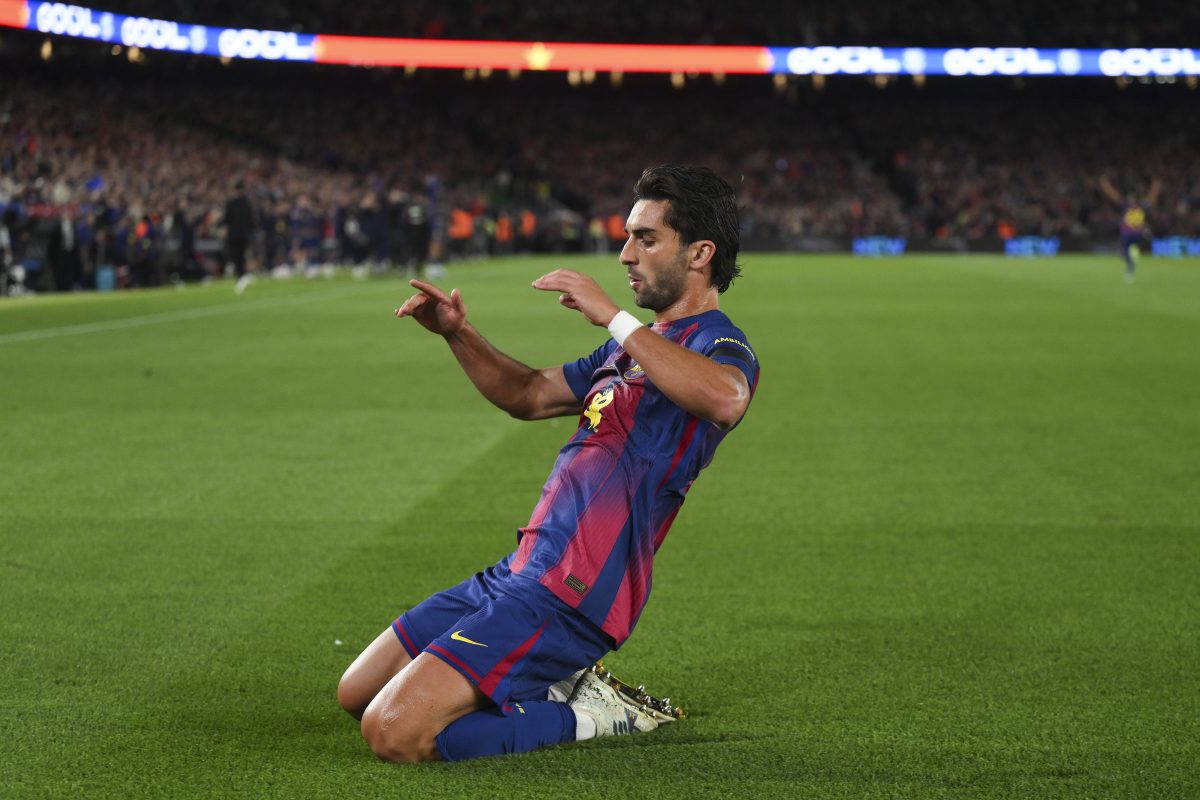 PSG prenasleduje Ferrana Torresa z Barcelony, aby predvídal odchod Bradleyho Barcola