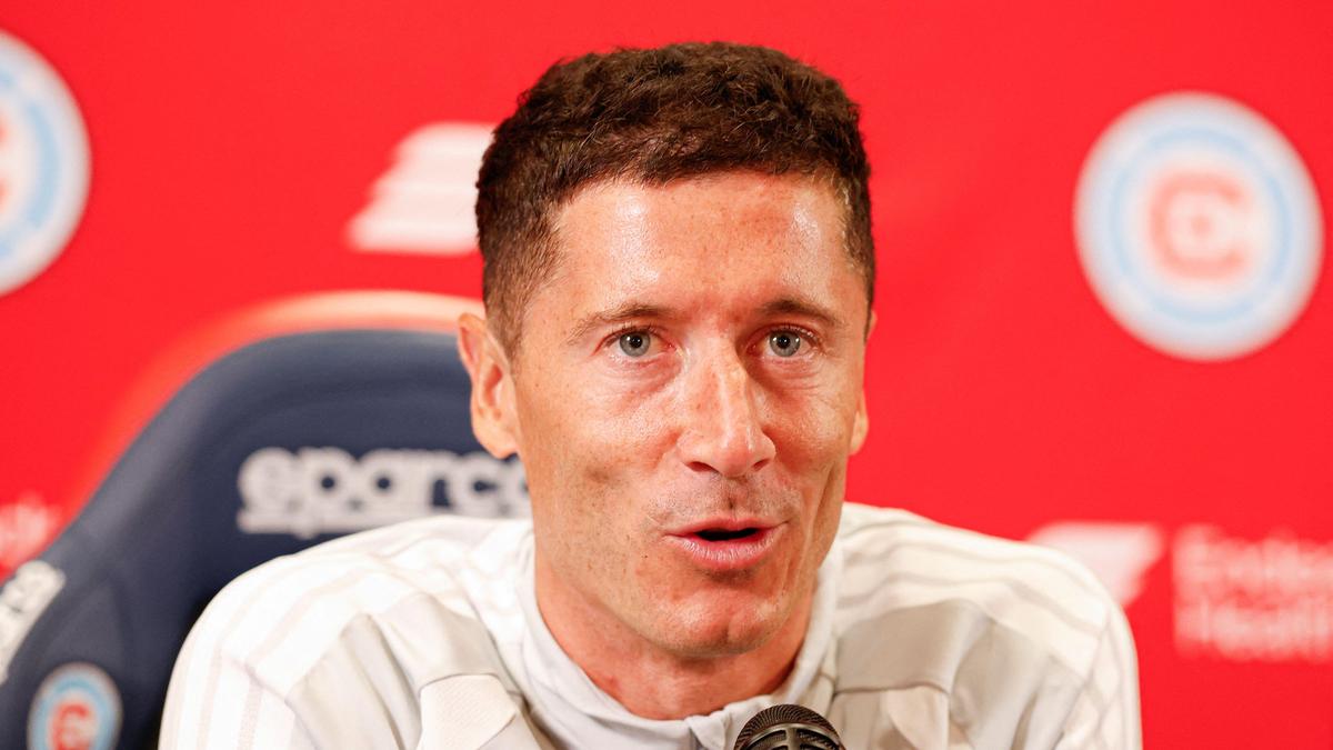 Prečo bol Lewandowski debutový zápas v MLS odložený?