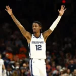29. októbra 2025; Phoenix, Arizona, USA; Strážca Memphis Grizzlies Ja Morant (12) reaguje proti Phoenix Suns počas druhého polčasu v Mortgage Matchup Center. Povinný kredit: Mark J. Rebilas-Imagn Images