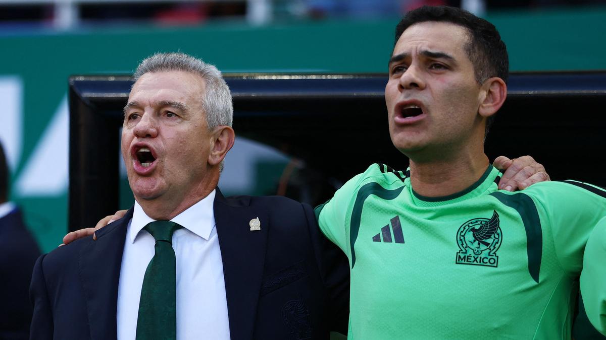 Rafa Marquez prevzal funkciu hlavného trénera Mexika po Javierovi Aguirreovi po majstrovstvách sveta vo futbale 2026