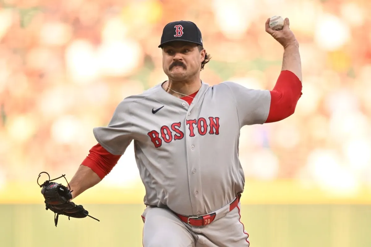 7. júla 2026; Chicago, Illinois, USA; Nadhadzovač Boston Red Sox Payton Tolle (70) hrá proti Chicagu White Sox počas prvej zmeny na Rate Field. Povinný kredit: Patrick Gorski-Imagn Images